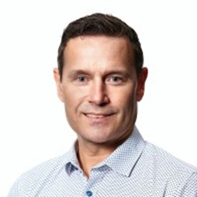 chris profile pic - Copy.jpg