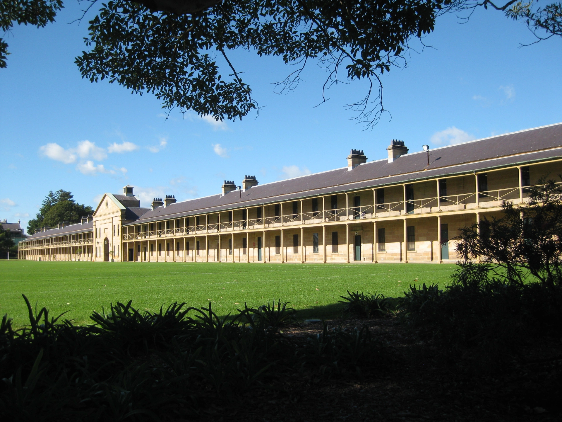Victoria_Barracks_looking_East.jpg