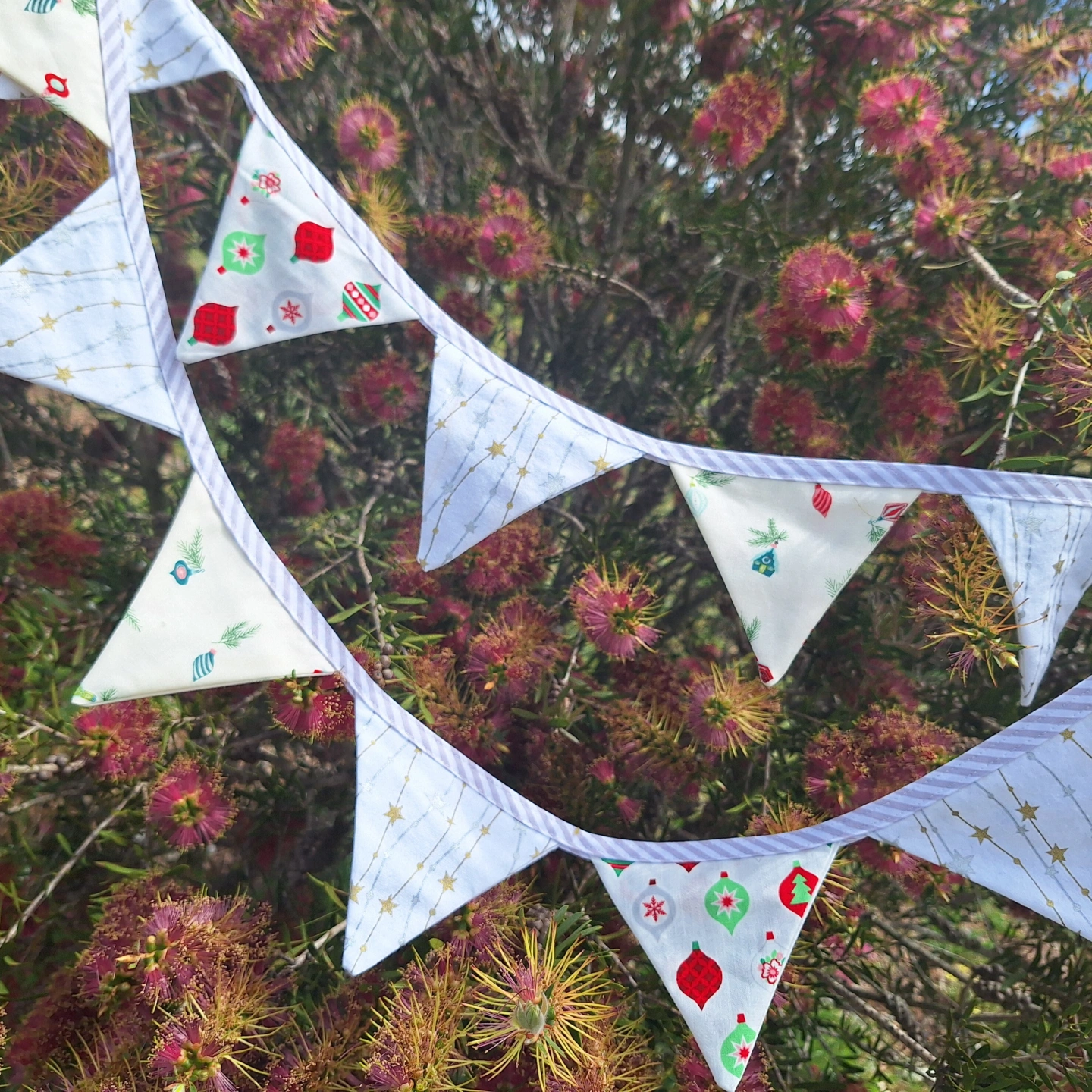 Christmas_bunting_light_and_bright_2 - Edited.jpg