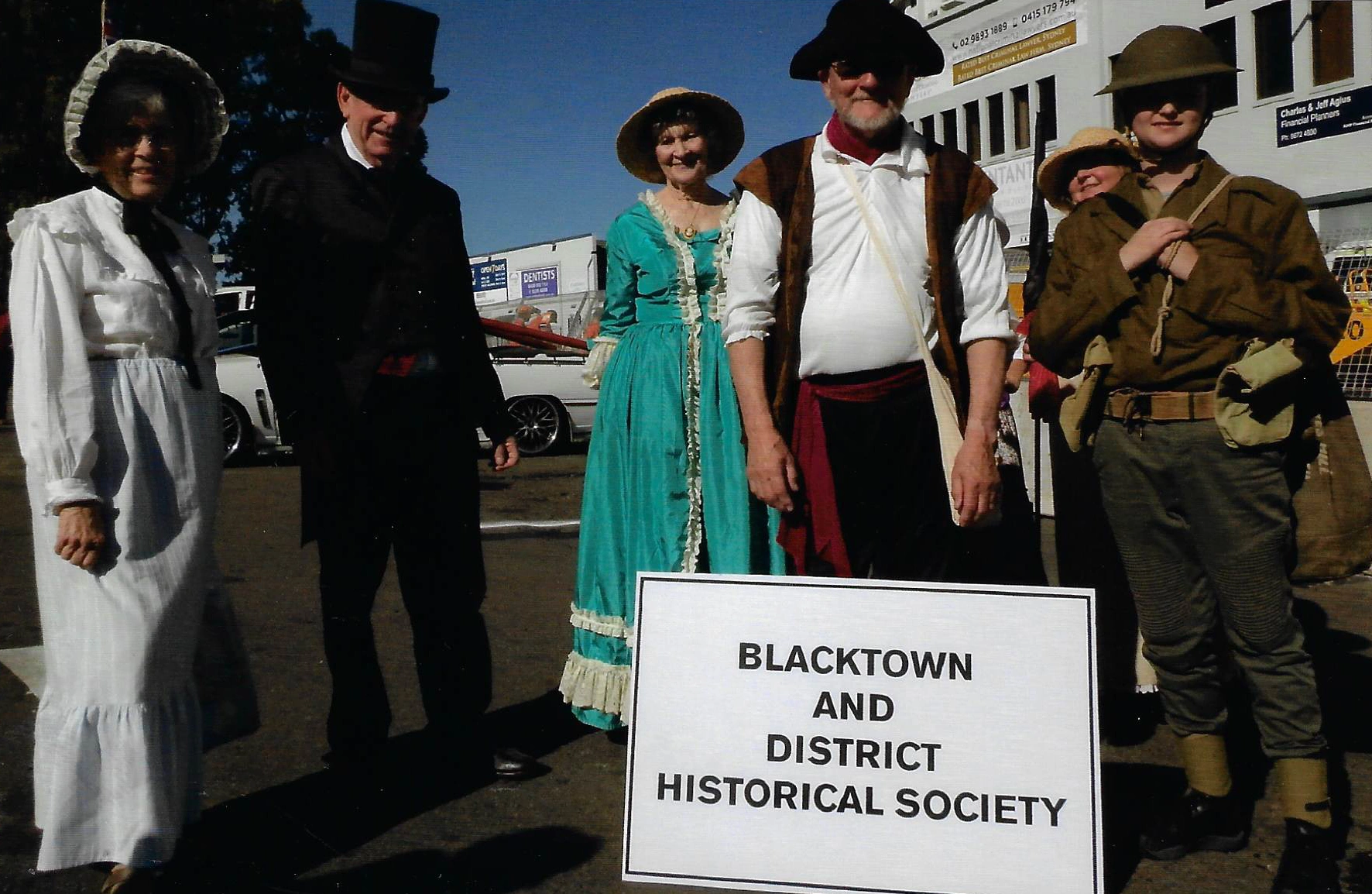 2019-05-25 BDHS PARADE GROUP 1.jpg