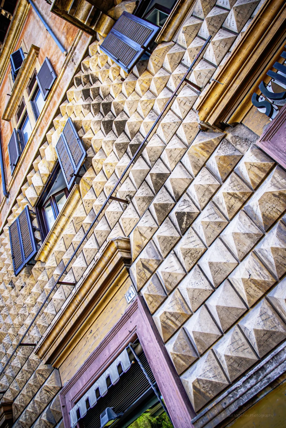 Palazzo Pio Righetti Rome.webp