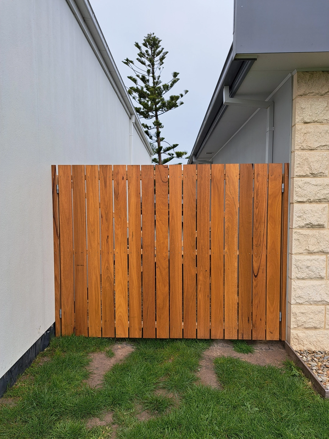 Gate built Different.jpg