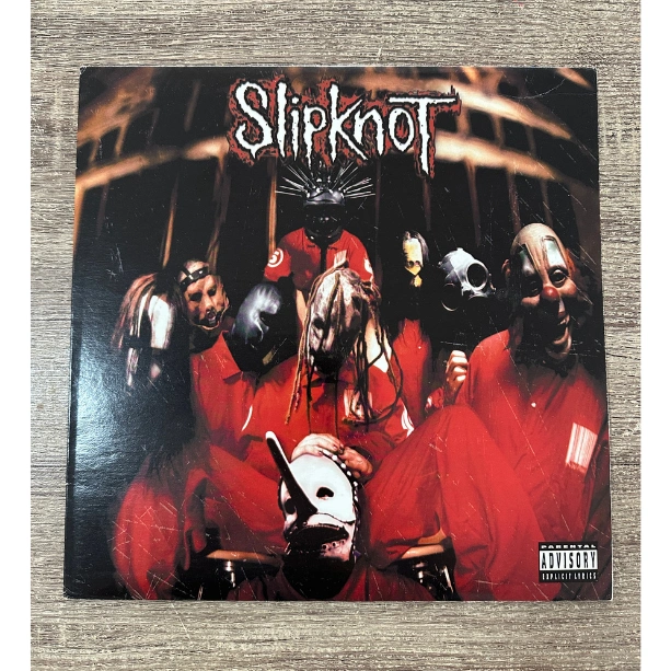 1-Slipknot-Slipknot-front-cover.png