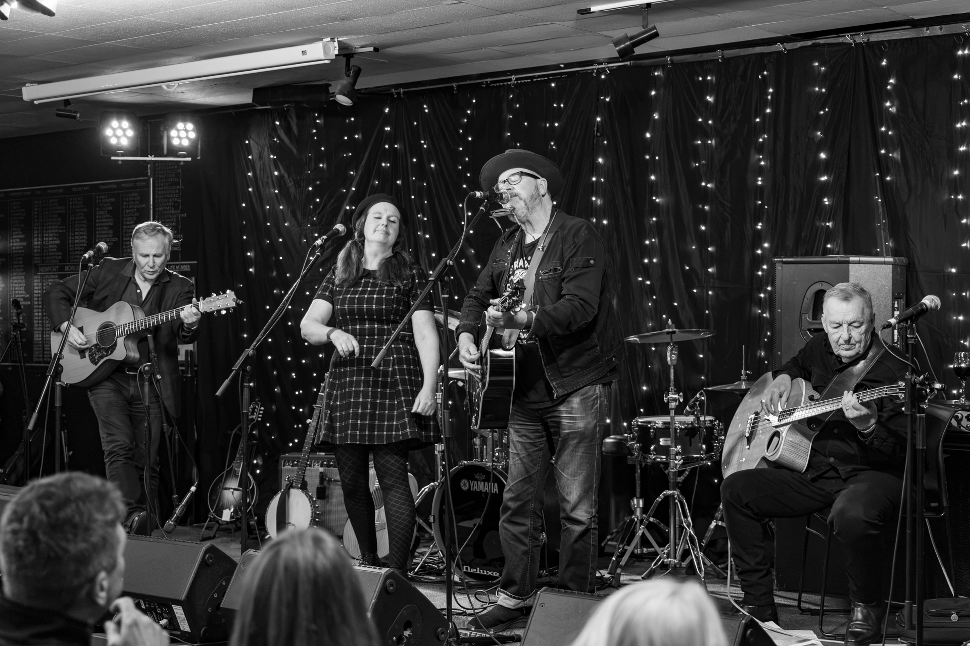 The Inklings Bowlo BandW.jpg