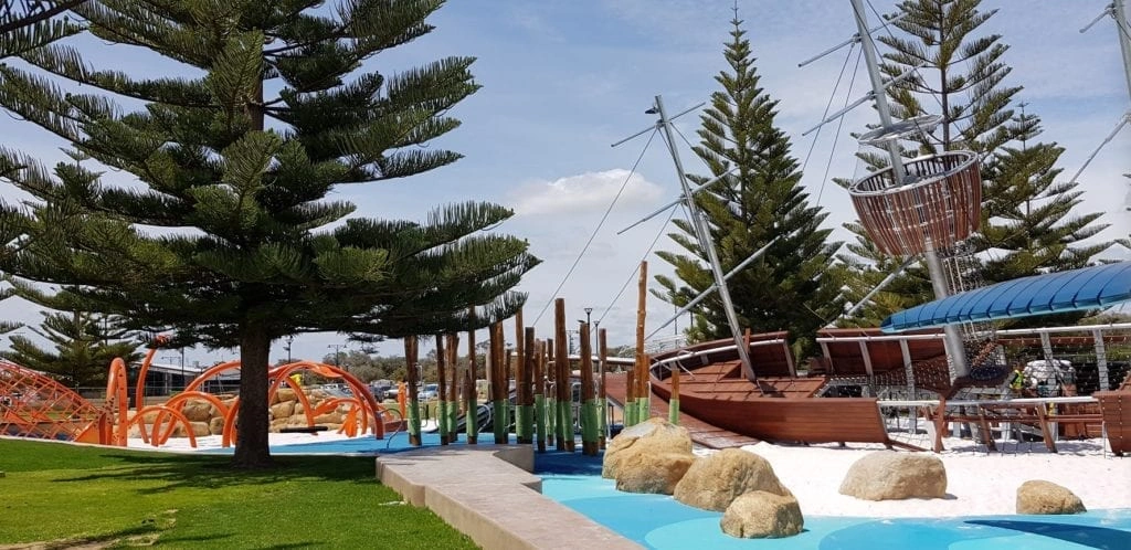 Busselton.jpg