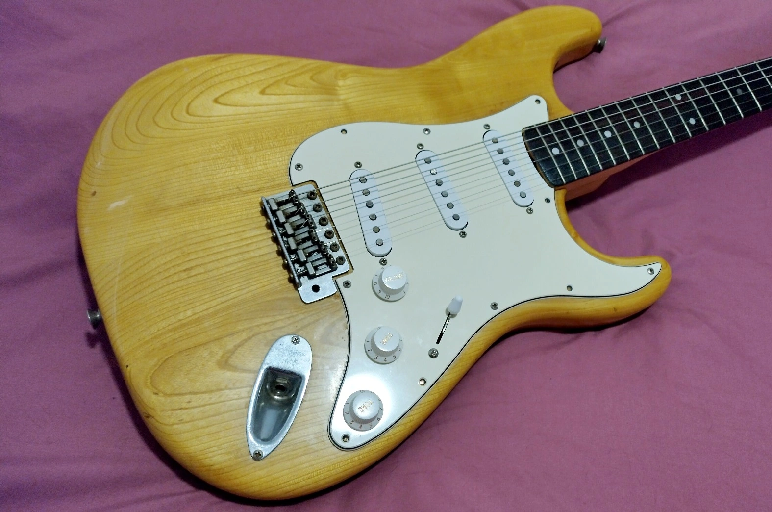 1977 Greco SE-600.jpg