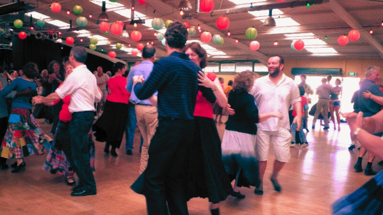 Bush Dance.png