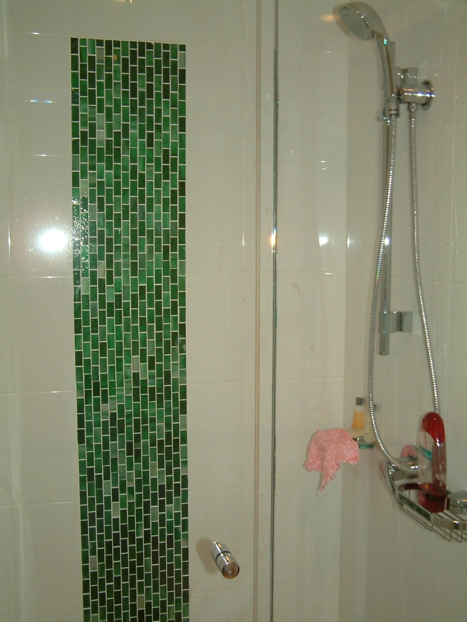 lear.ensuite2.JPG