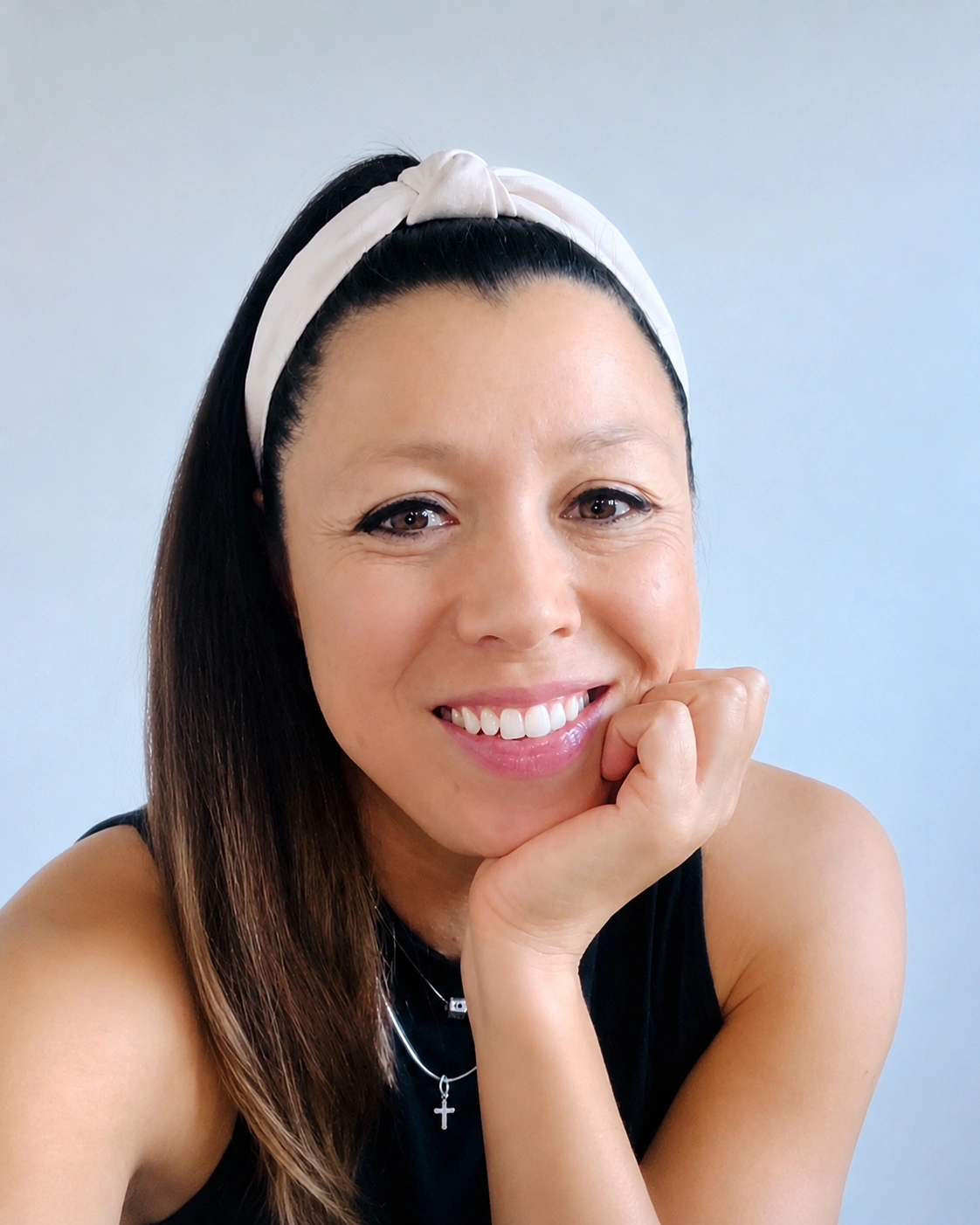 RACHEL FORSTER AI EDITED HEADSHOT SOCIAL MEDIA.png