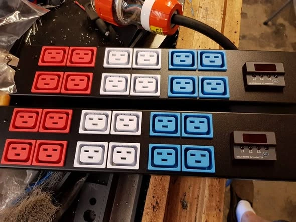 32235726_786159758247939_3070040089150095360_n.jpg