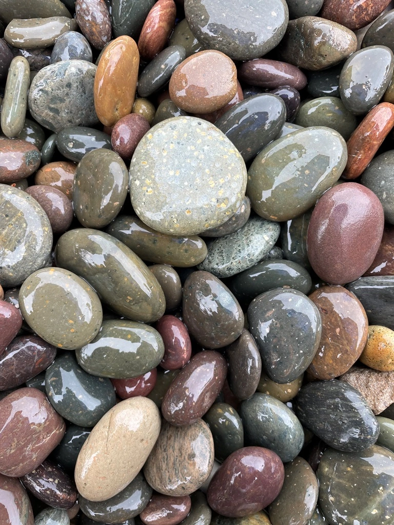 big pebbles_small.JPG