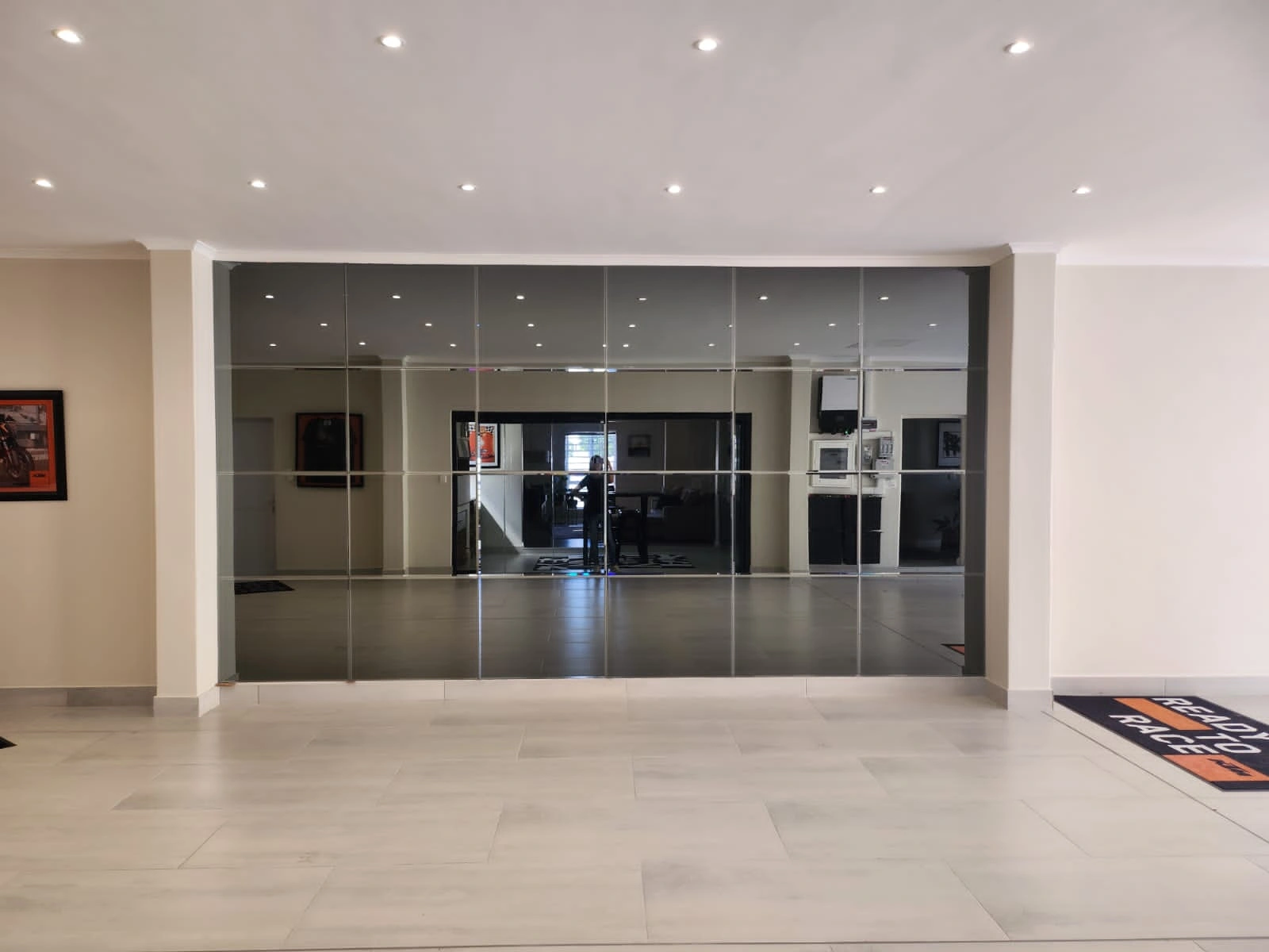mirror wall.jpg