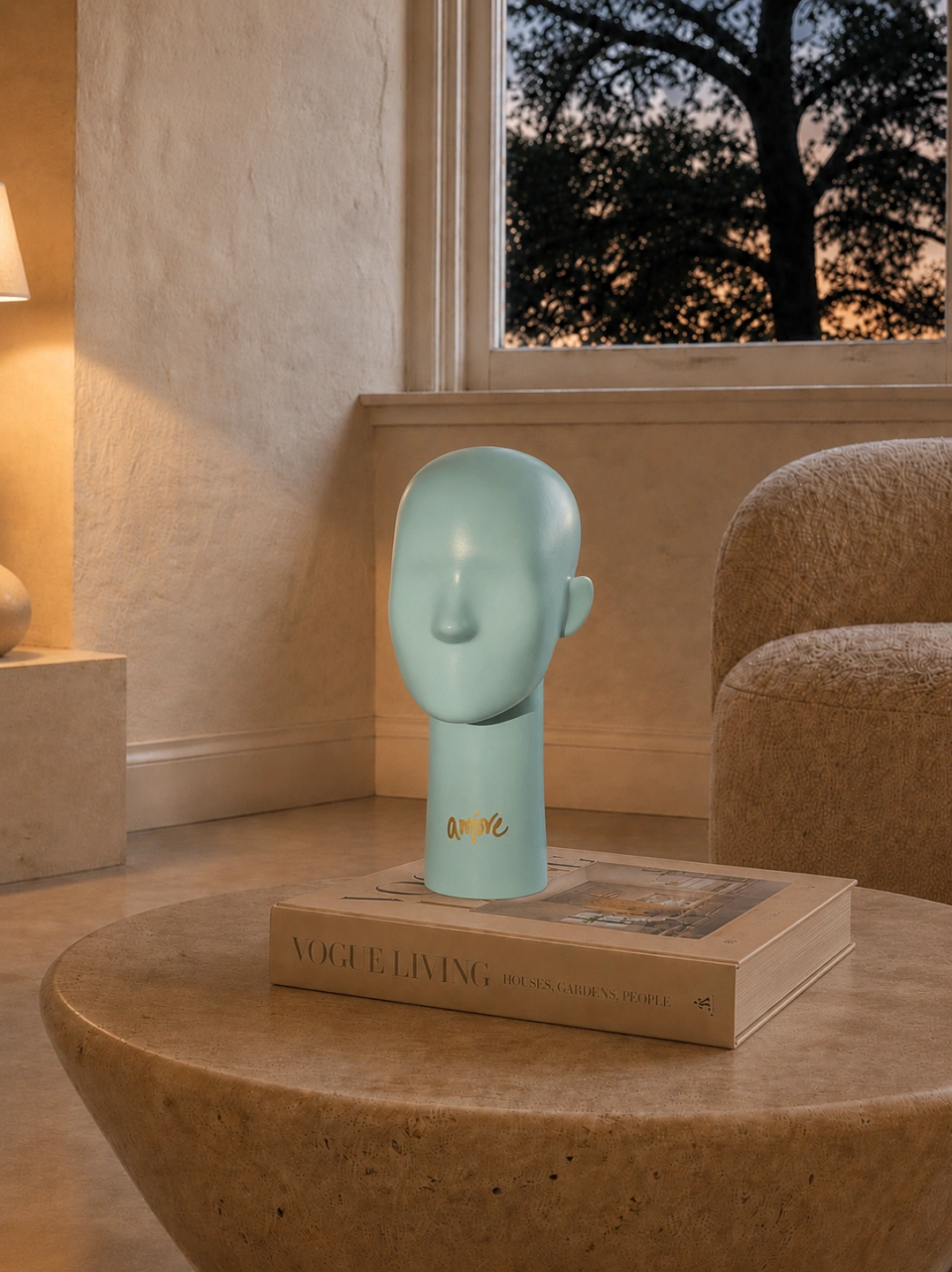 nuuudo_head_pale_blue_room_image.png