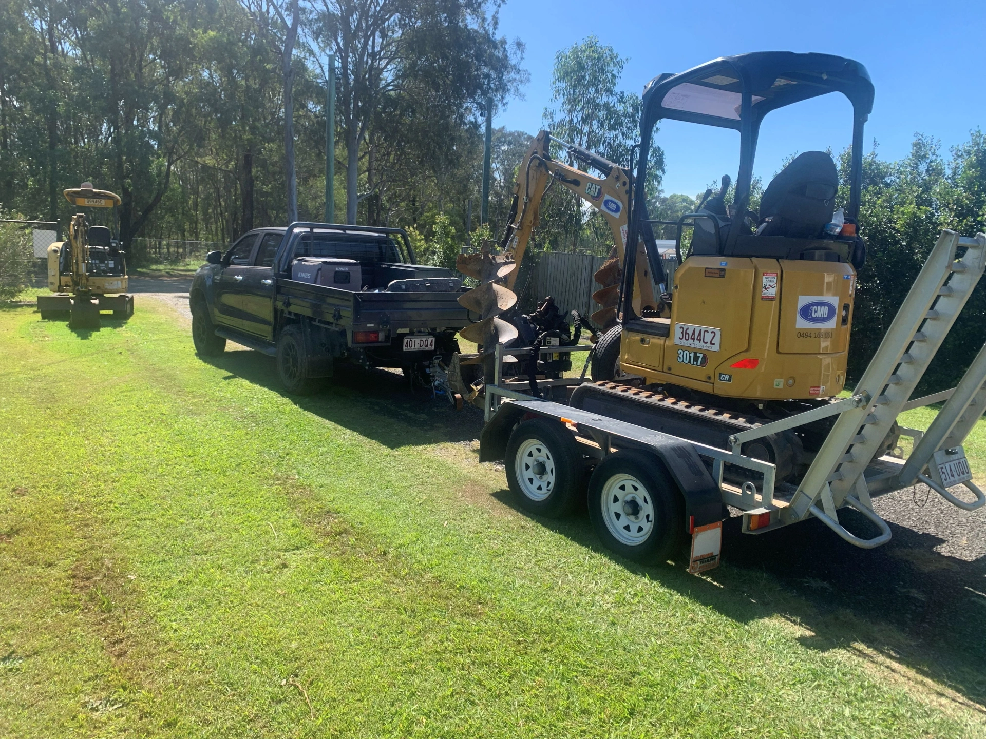 Digger on trailer.jpg