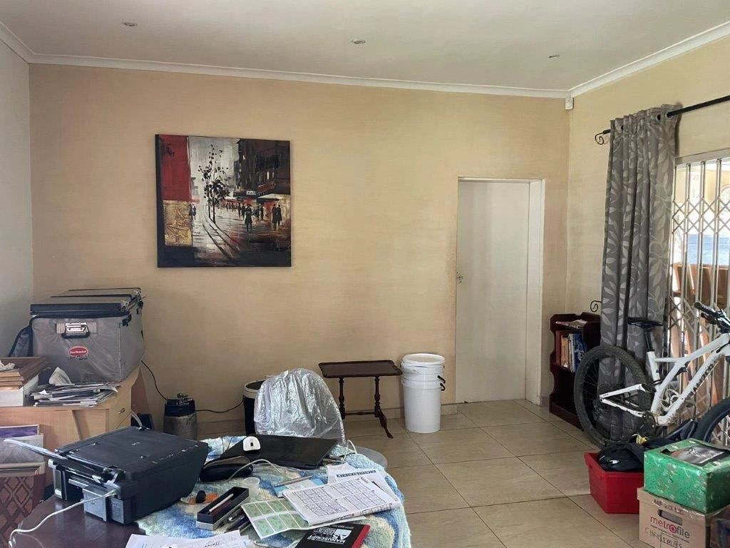 Lounge revamp before.JPG
