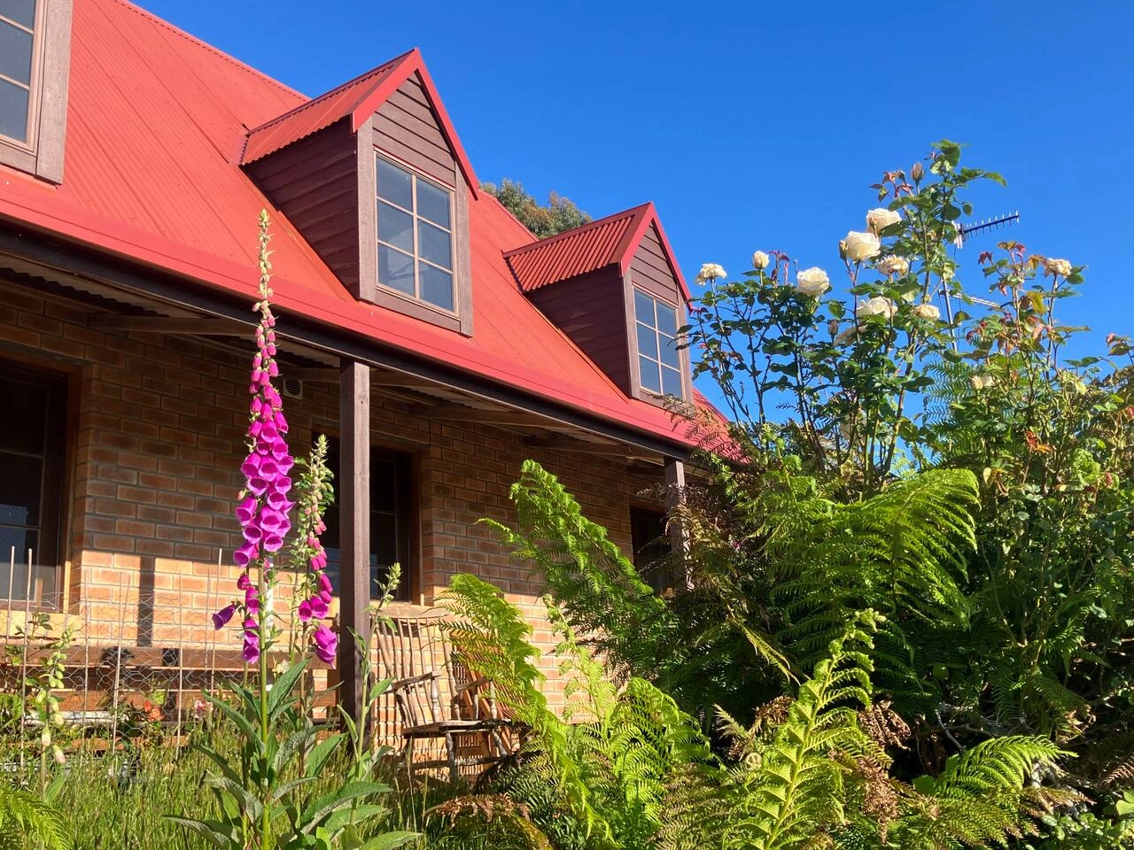 Seahen Lodge.jpeg