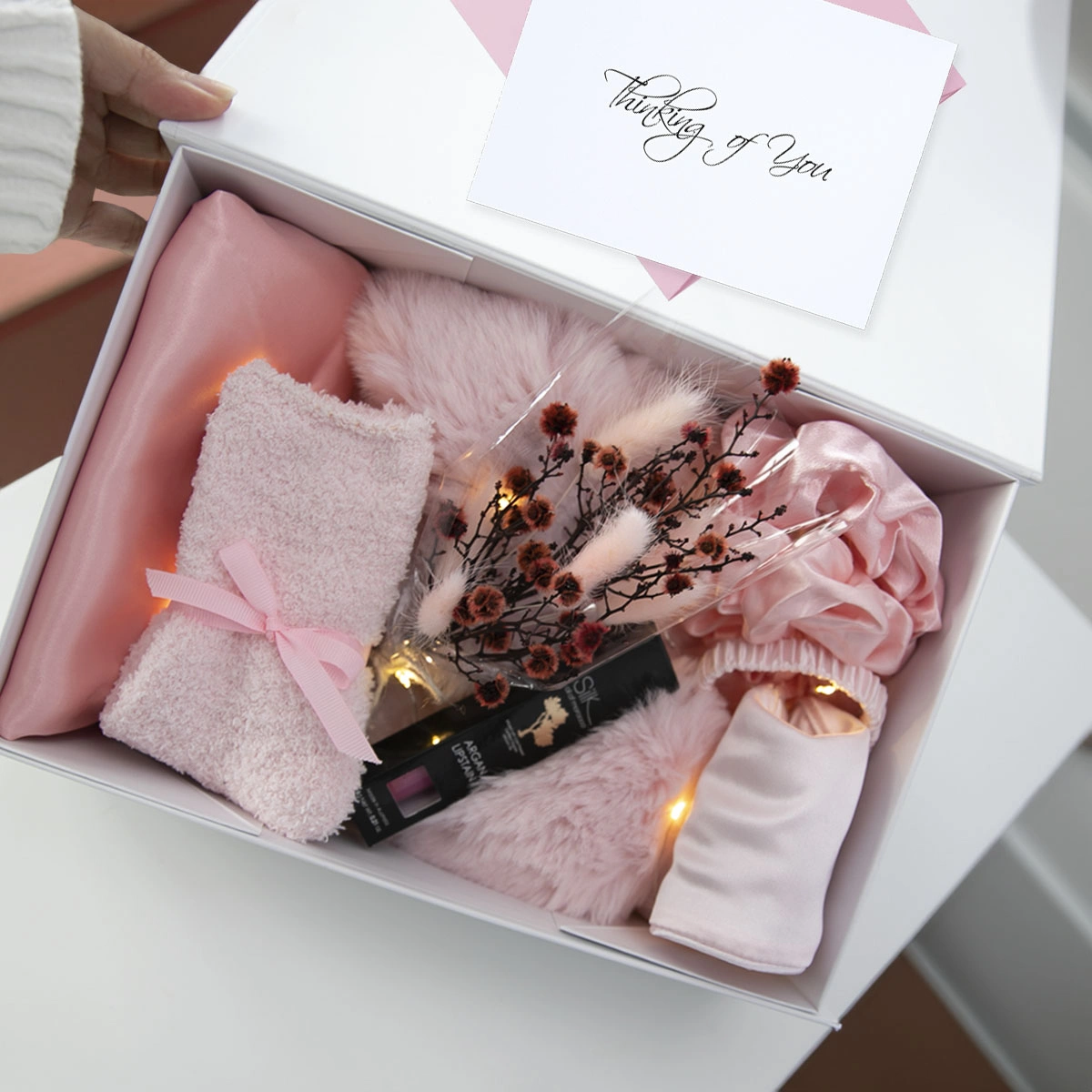 SHOP THE LOOK 1200 x 1200px.jpg