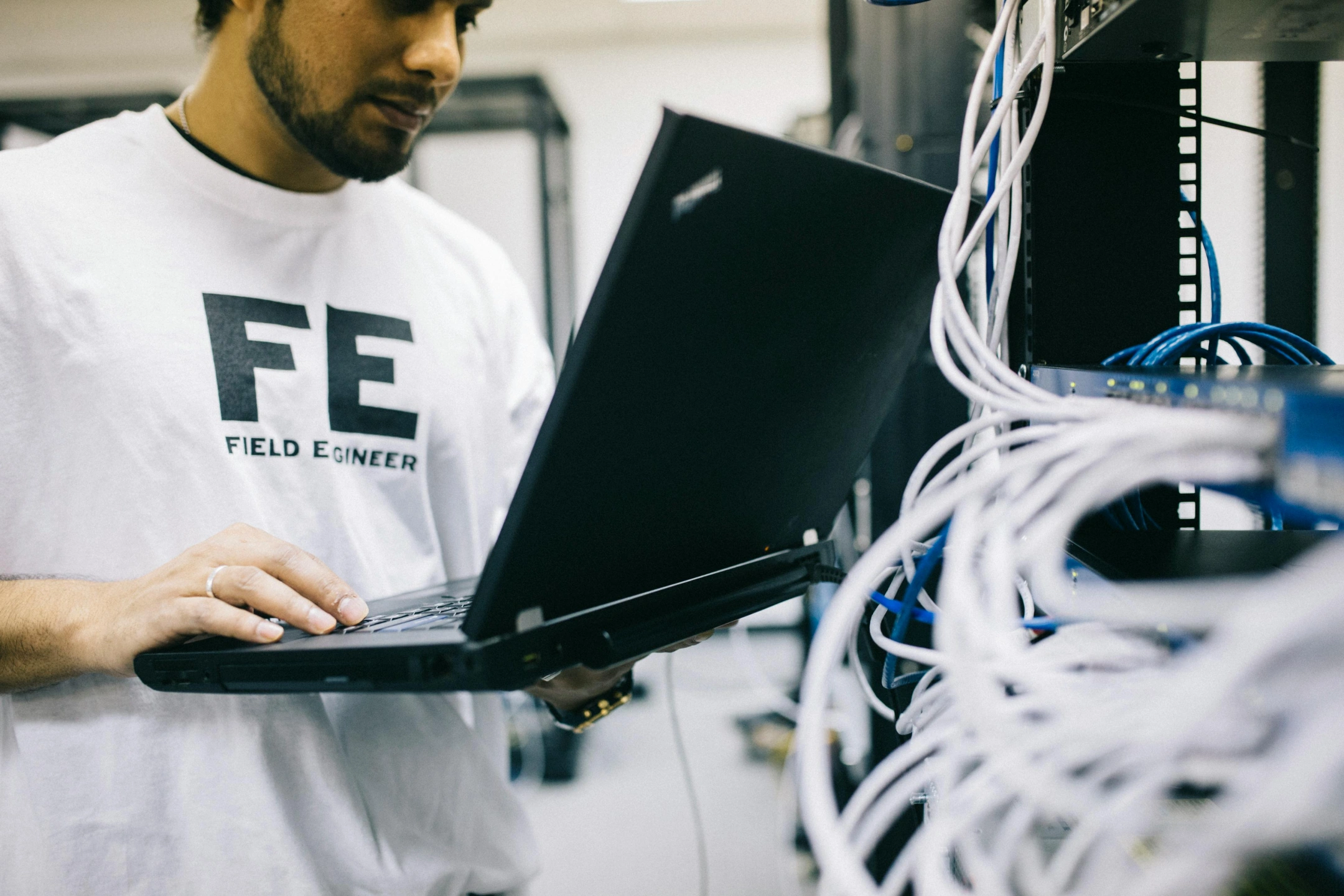 pexels-field-engineer-147254-442152.jpg