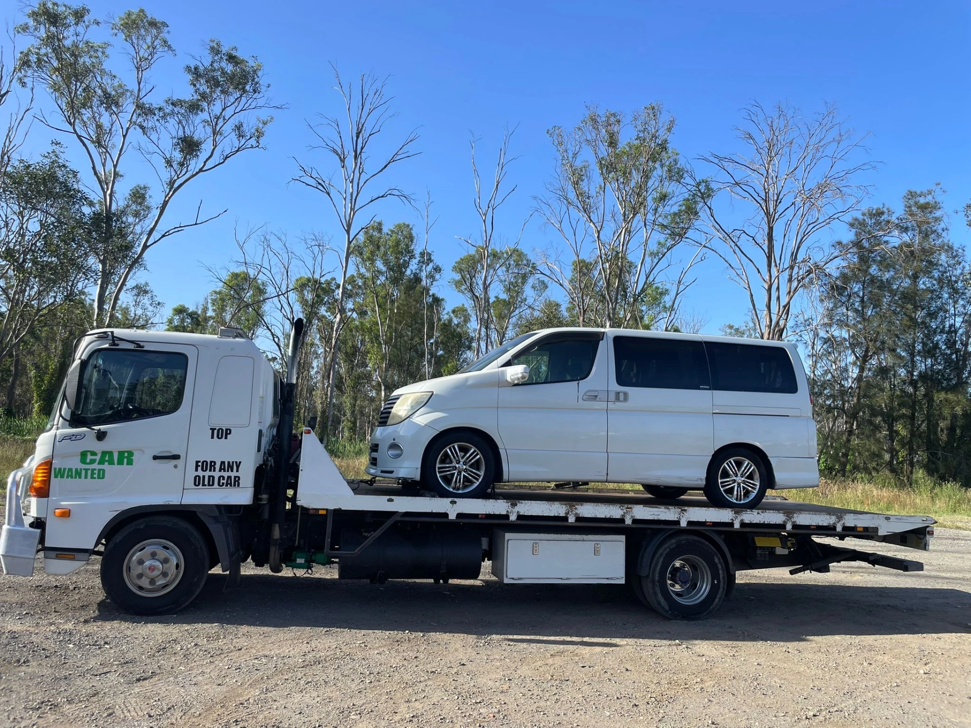 NissanElegrand.jpeg