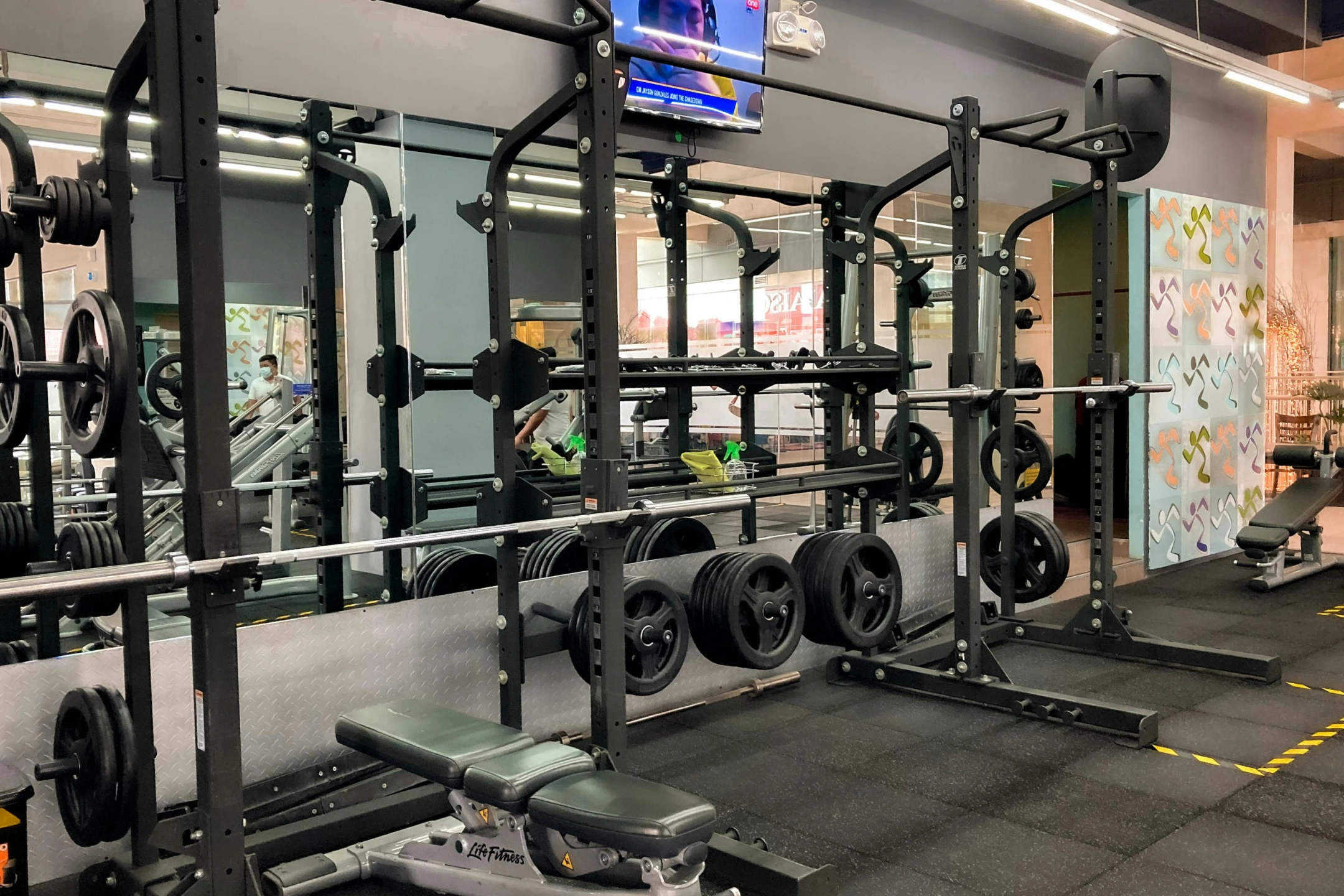 LJ FITNESS GYM
