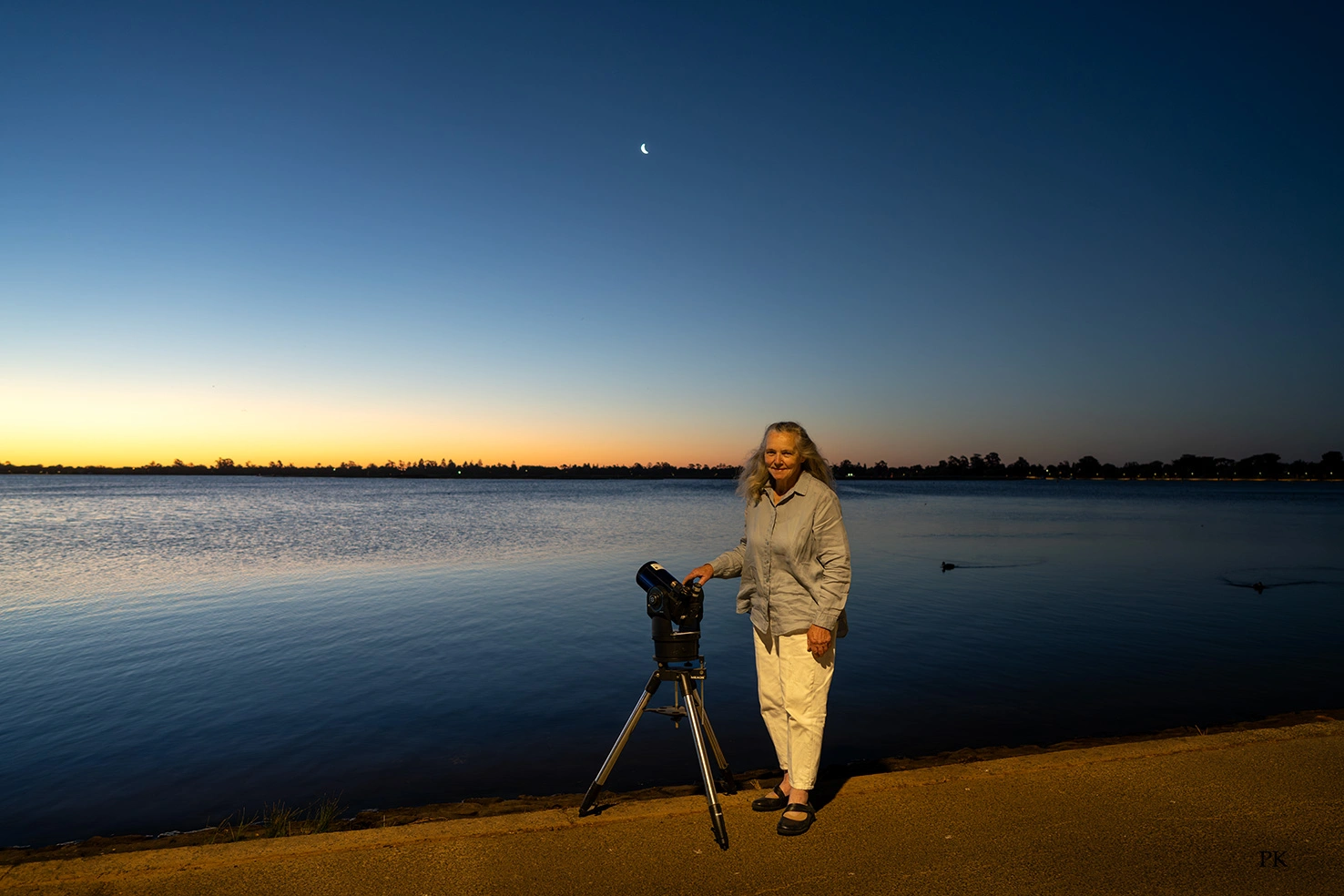 PXK04089_Judith-Bailey_Lake-Wendouree-East-Side-Crescent-Moon.jpg