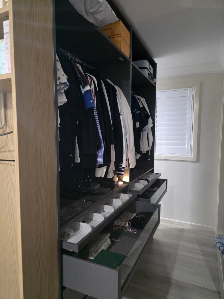 Westleigh Wadrobe 01.jpg