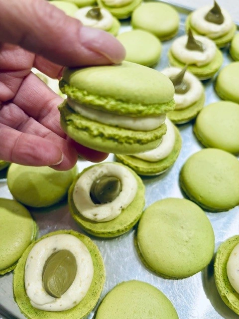 Pistachio Macs.jpg