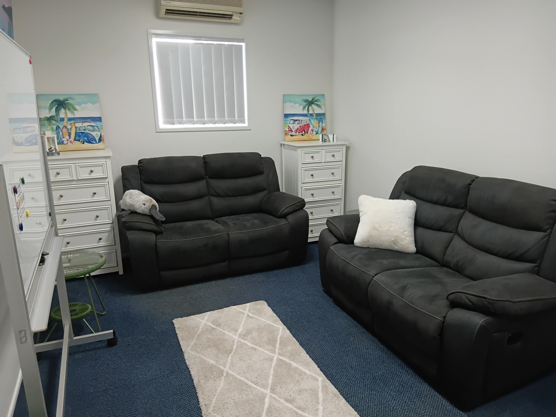 New office RHQ 3.jpg