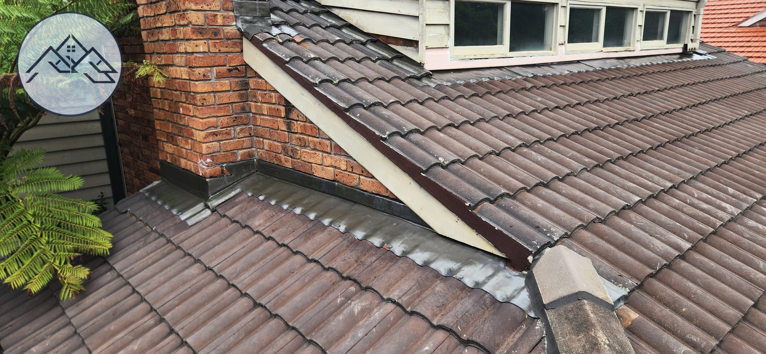 Tile Repairs Service Image - Oatlands.jpg