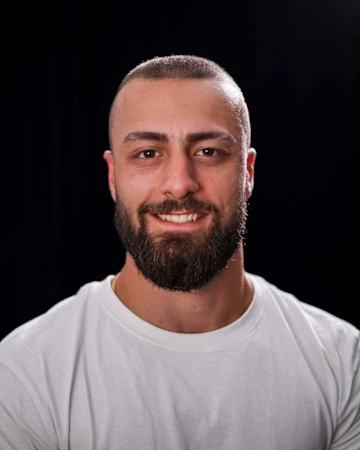 Jacob headshot.jpg