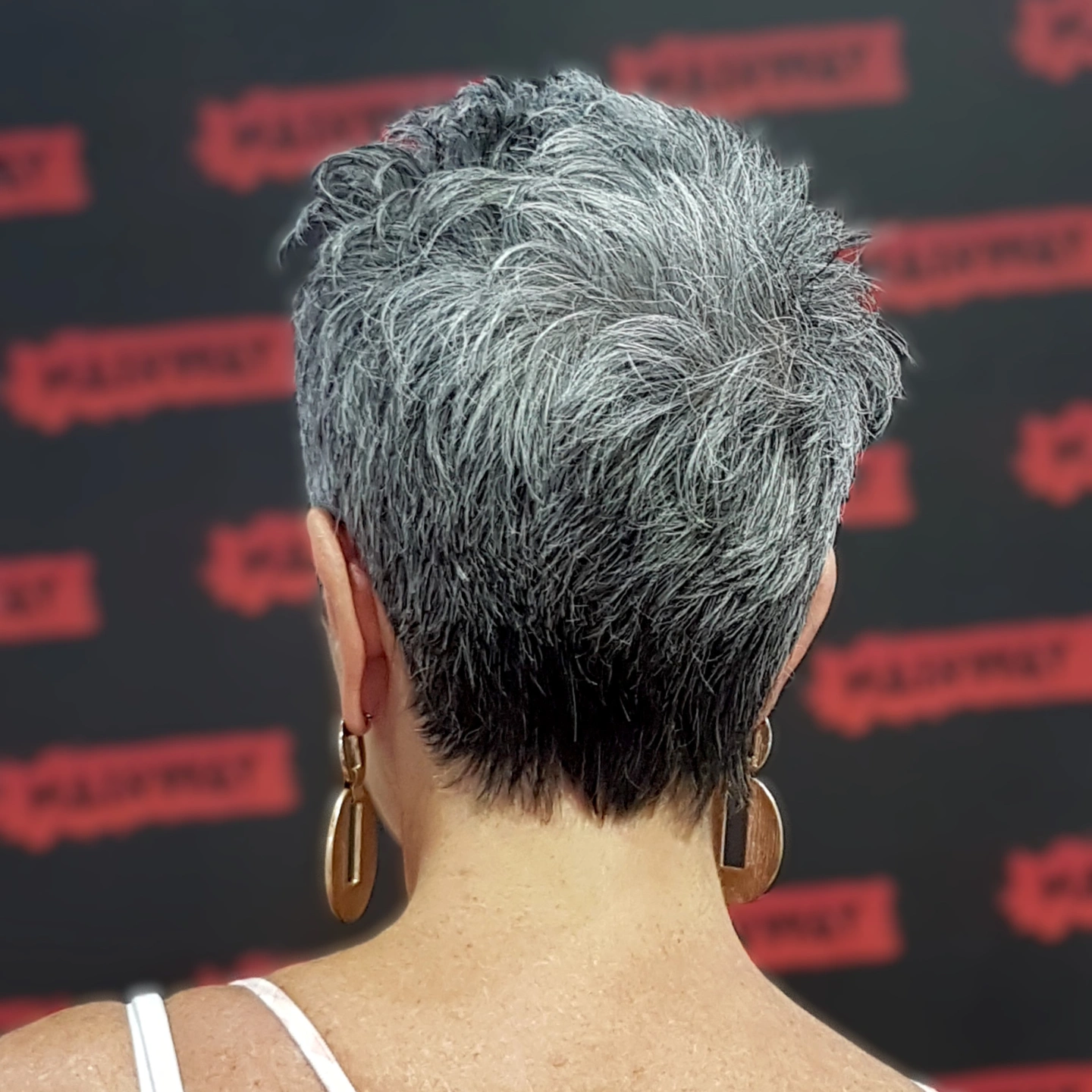 Geralyn backcrop.jpg