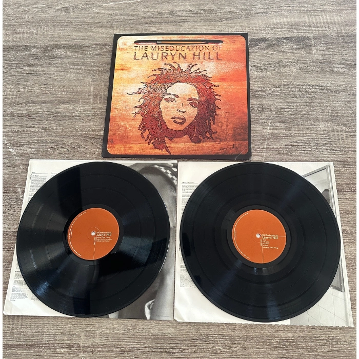 2-Lauryn-Hill-The-Miseducation-of-Lauryn-Hill-record.png