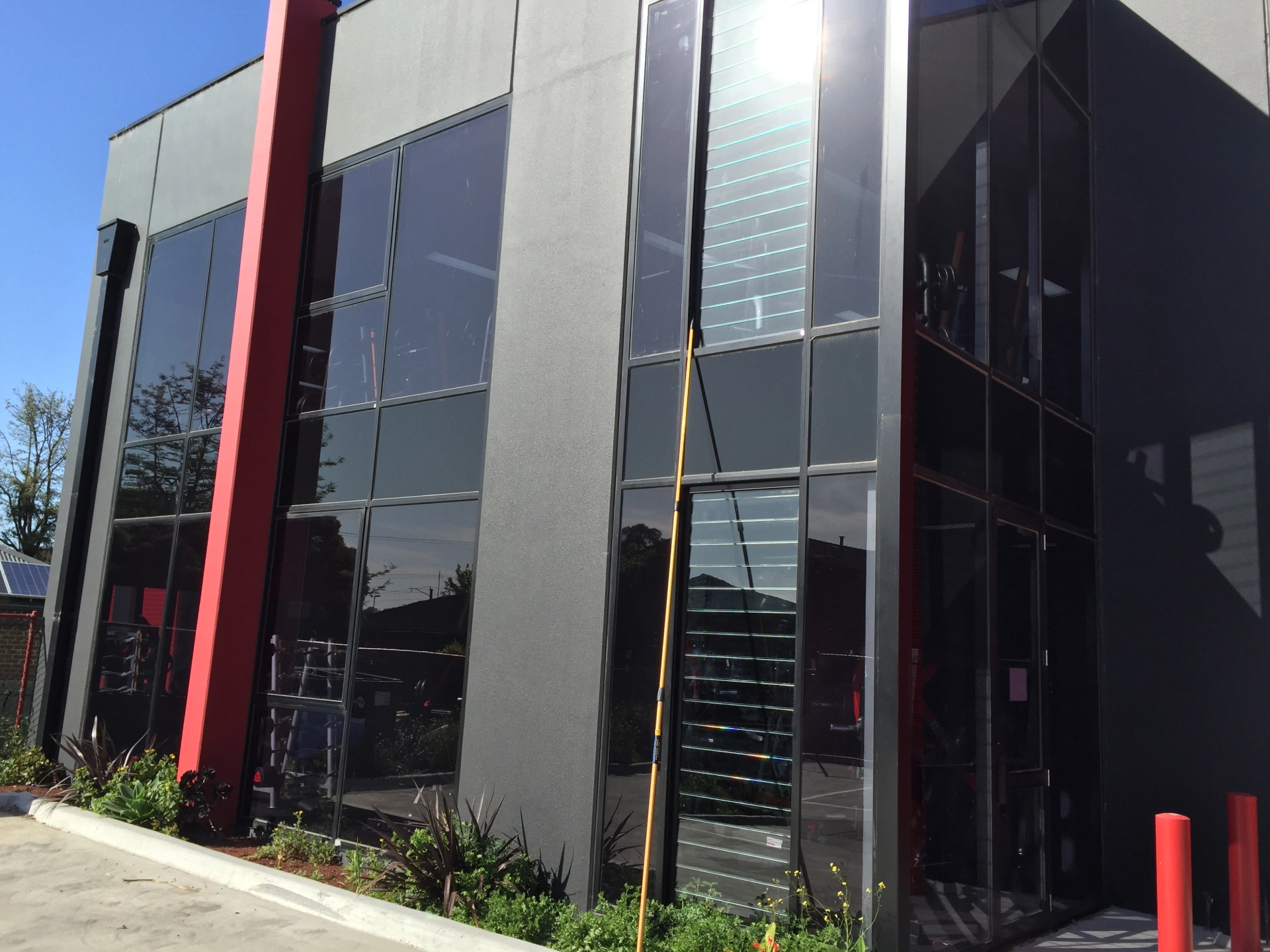 Business windowsw.JPG