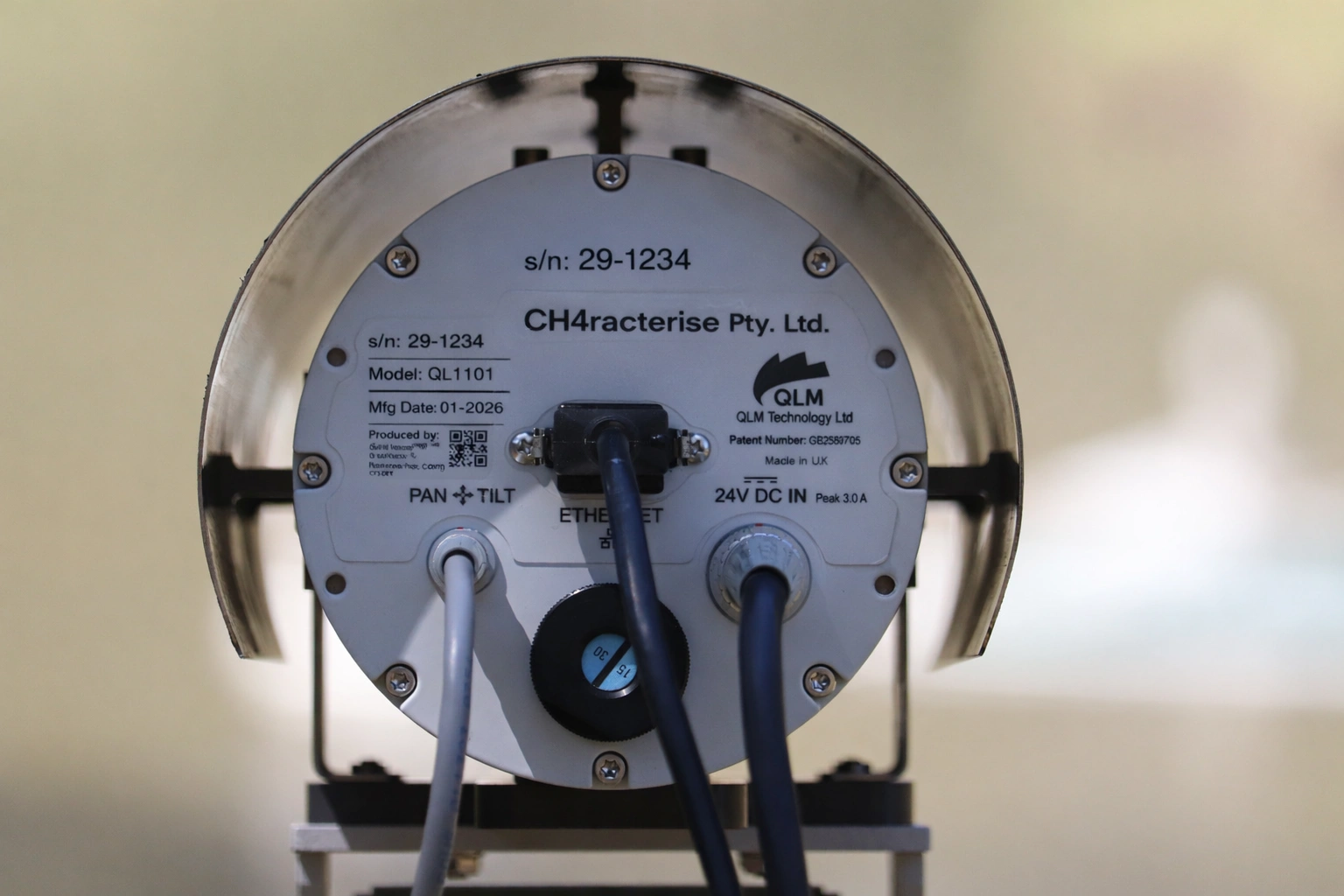 Modfied back_QLM camera.png