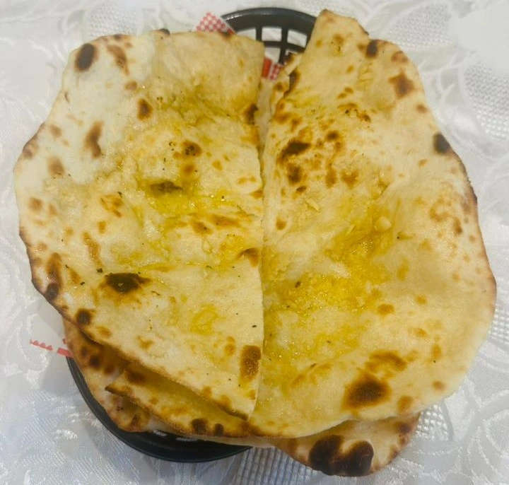Garlic Naan.jpeg