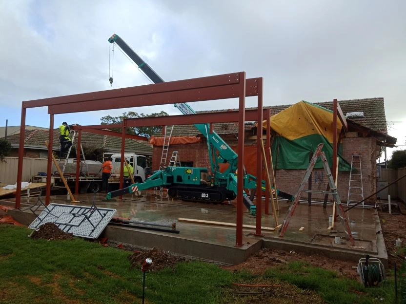 Placing steel.jpg