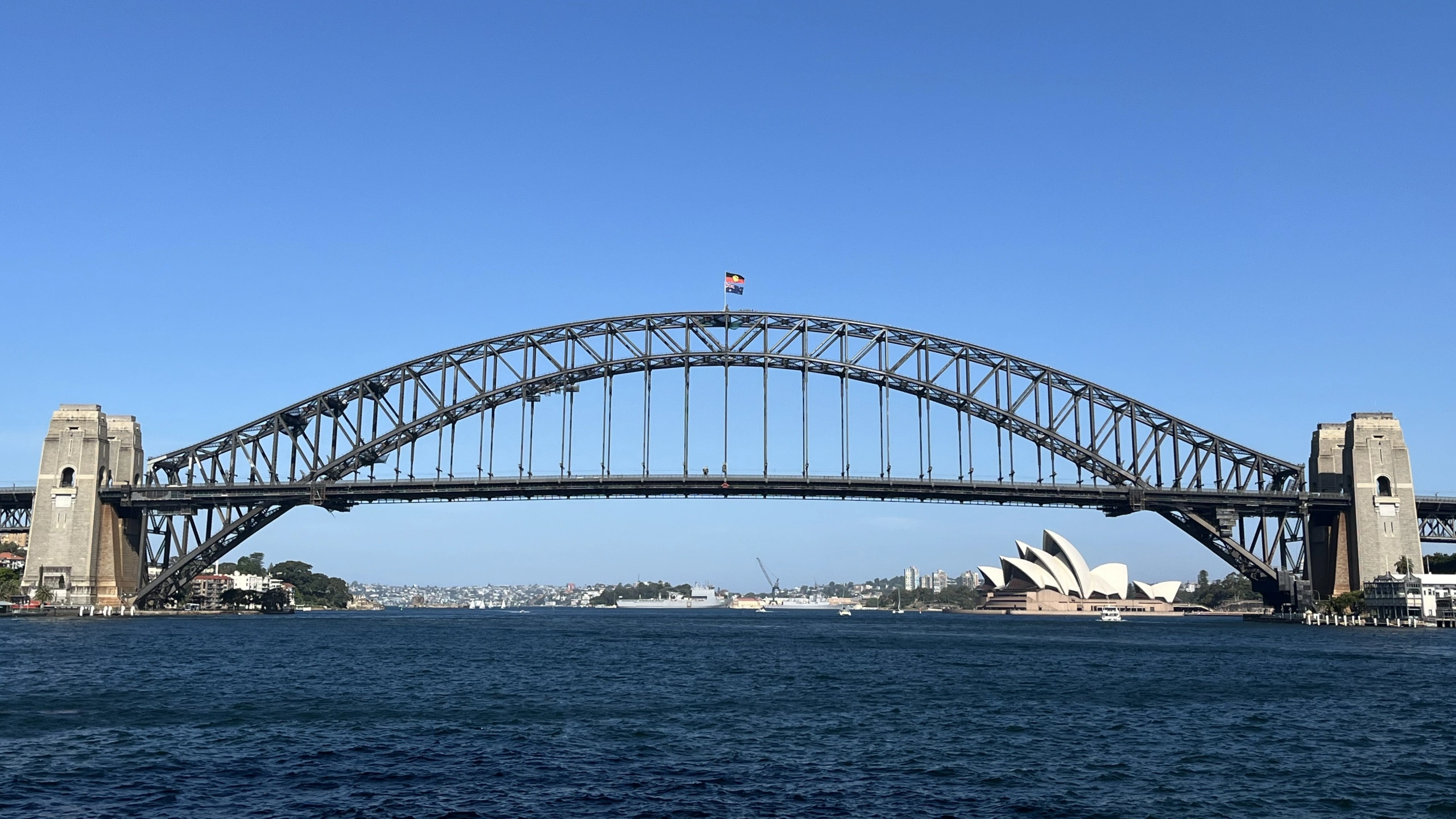 Sydney_Harbour_Bridge.jpg
