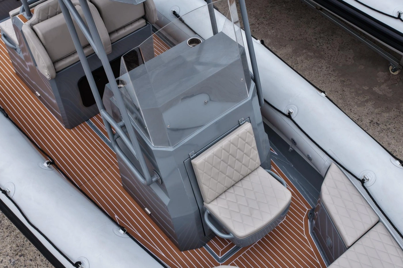 Boat_11.jpg