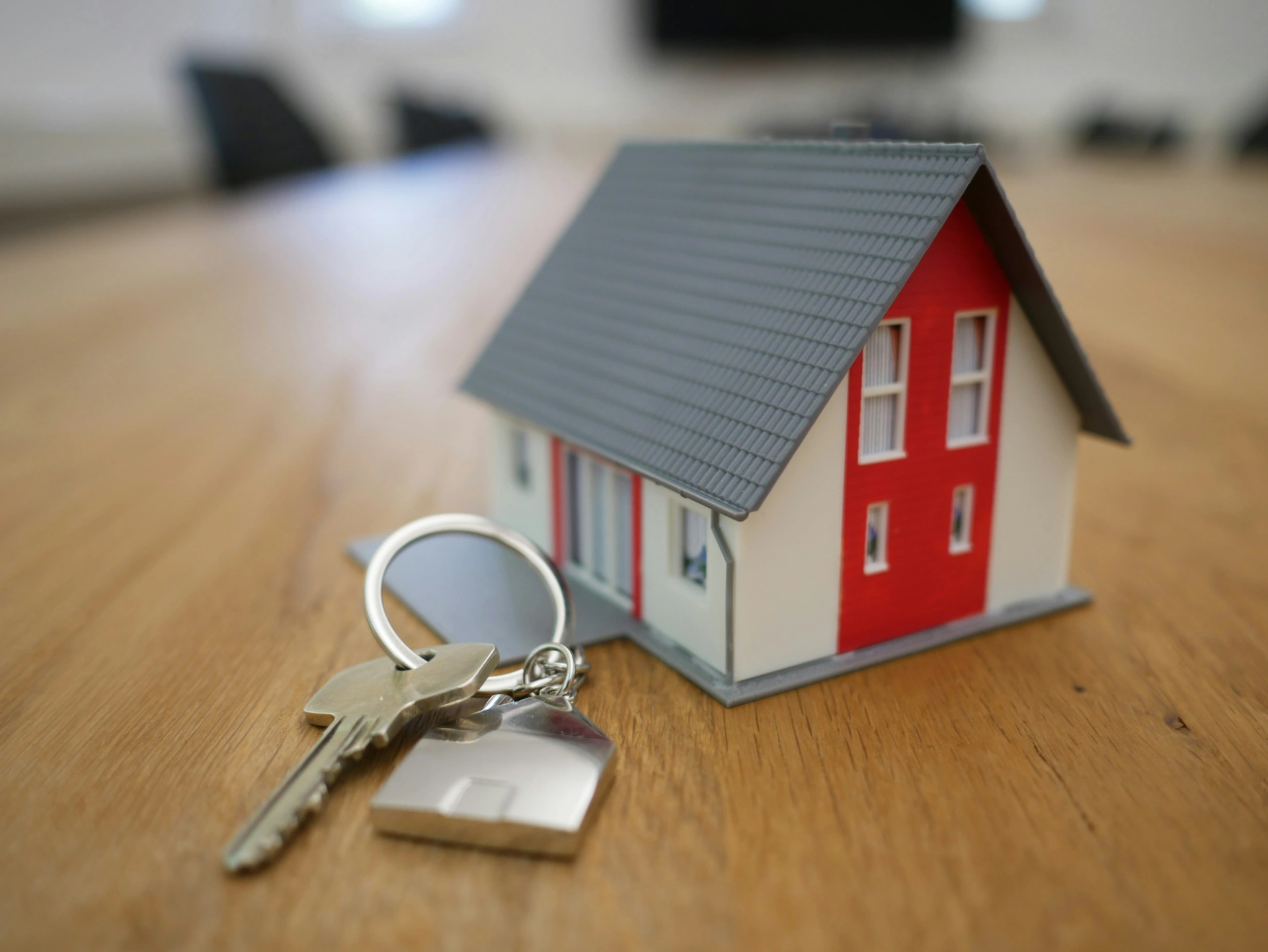 HOuse and key pic.jpg