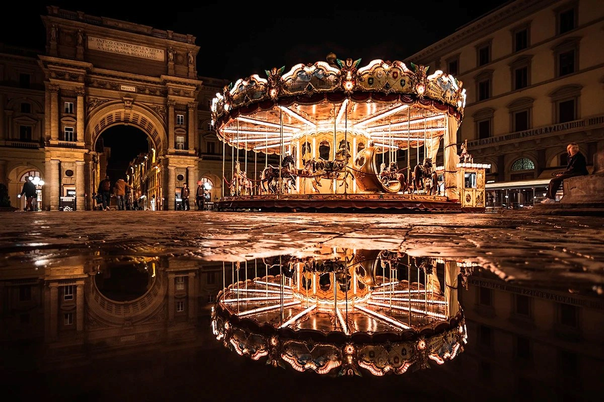 Carousel Firenze Resized.jpg