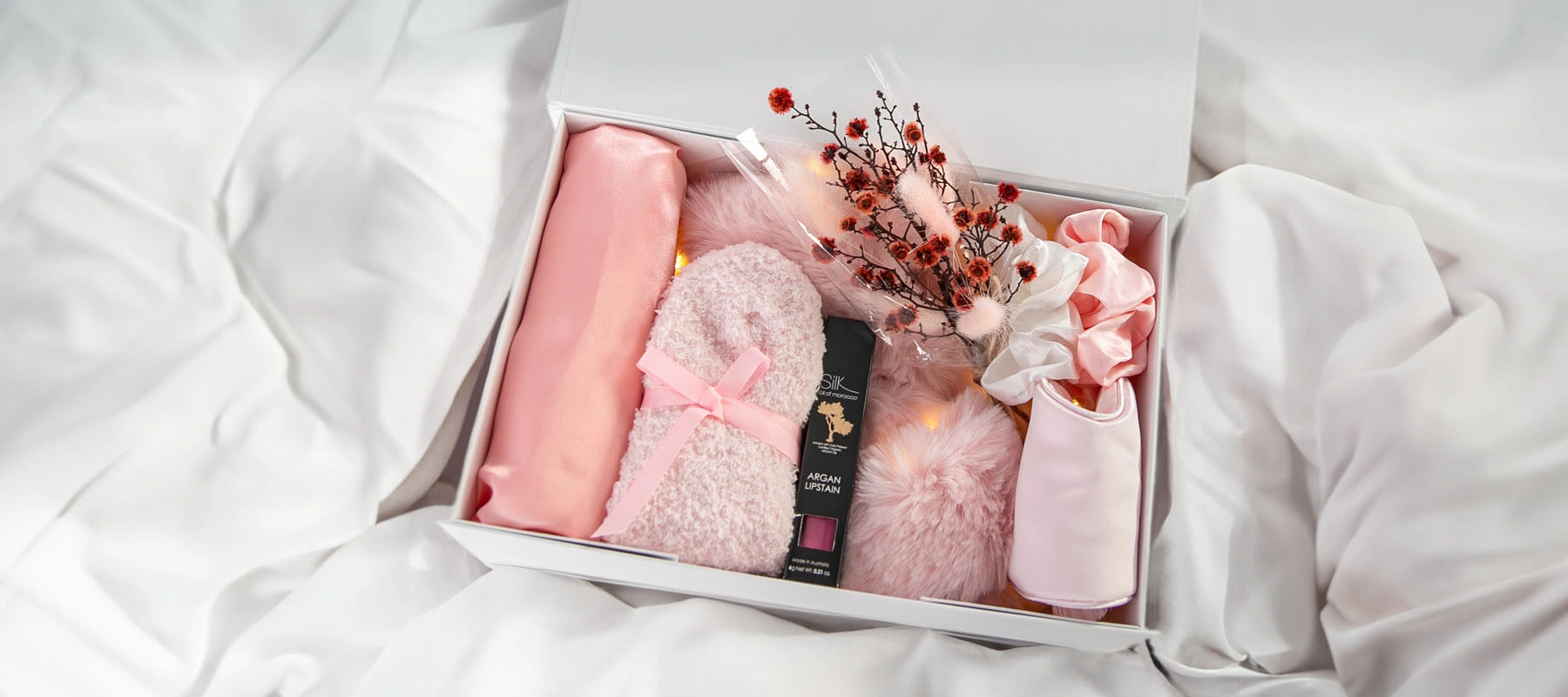 23D_curated silky dreams gift box in pink with just for you gift card.jpg