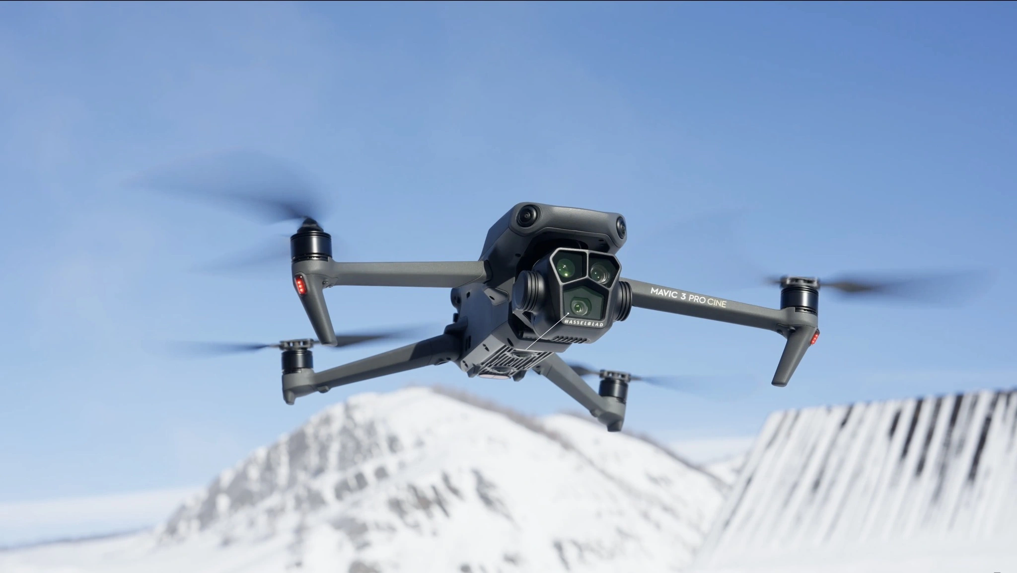 Mavic3Pro in Blue Sky.jpg