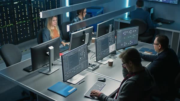 BrozBot_TradingRoom_4.jpg