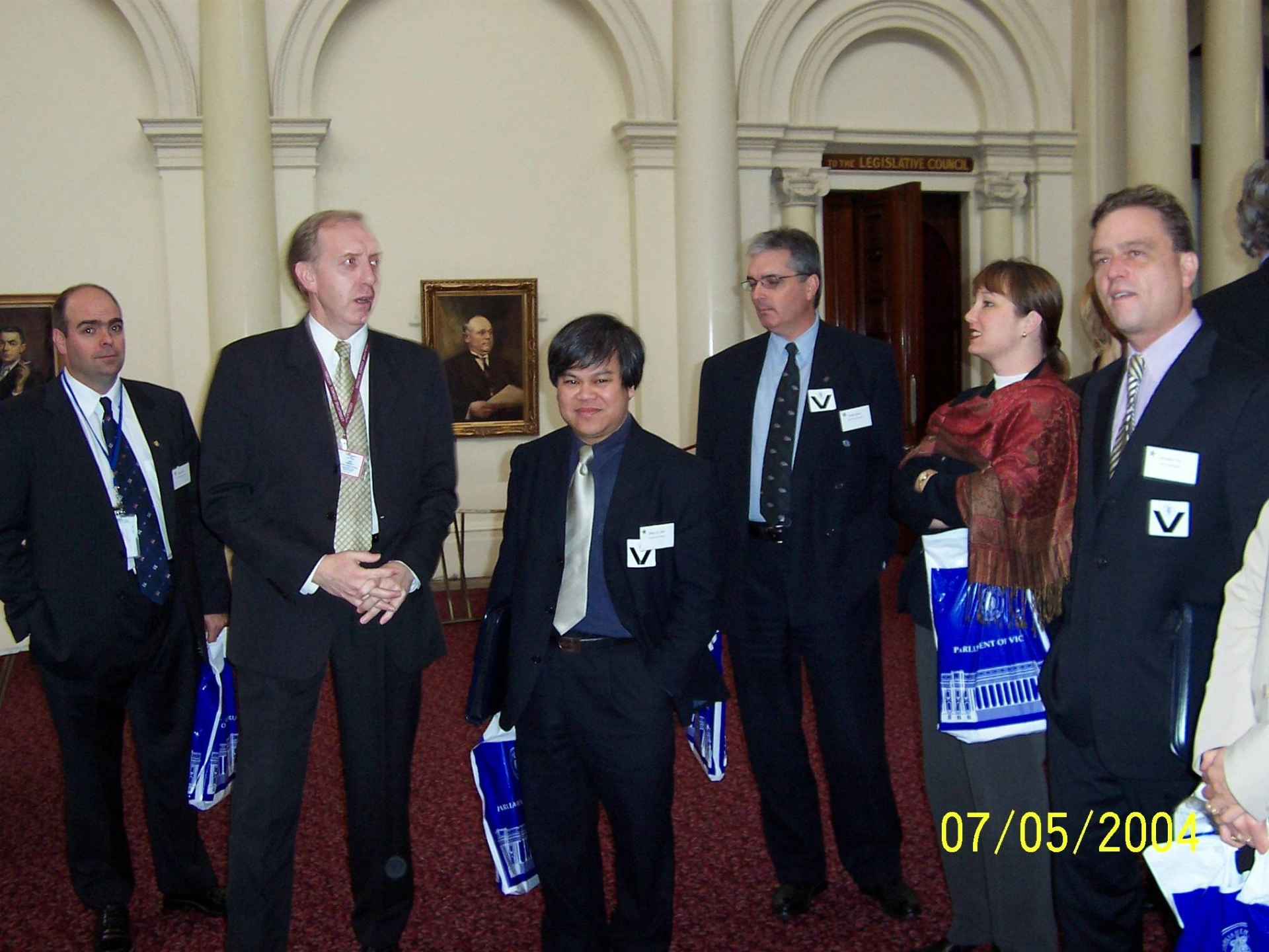 Goldstars20040507 Parl House Vic Group.jpg