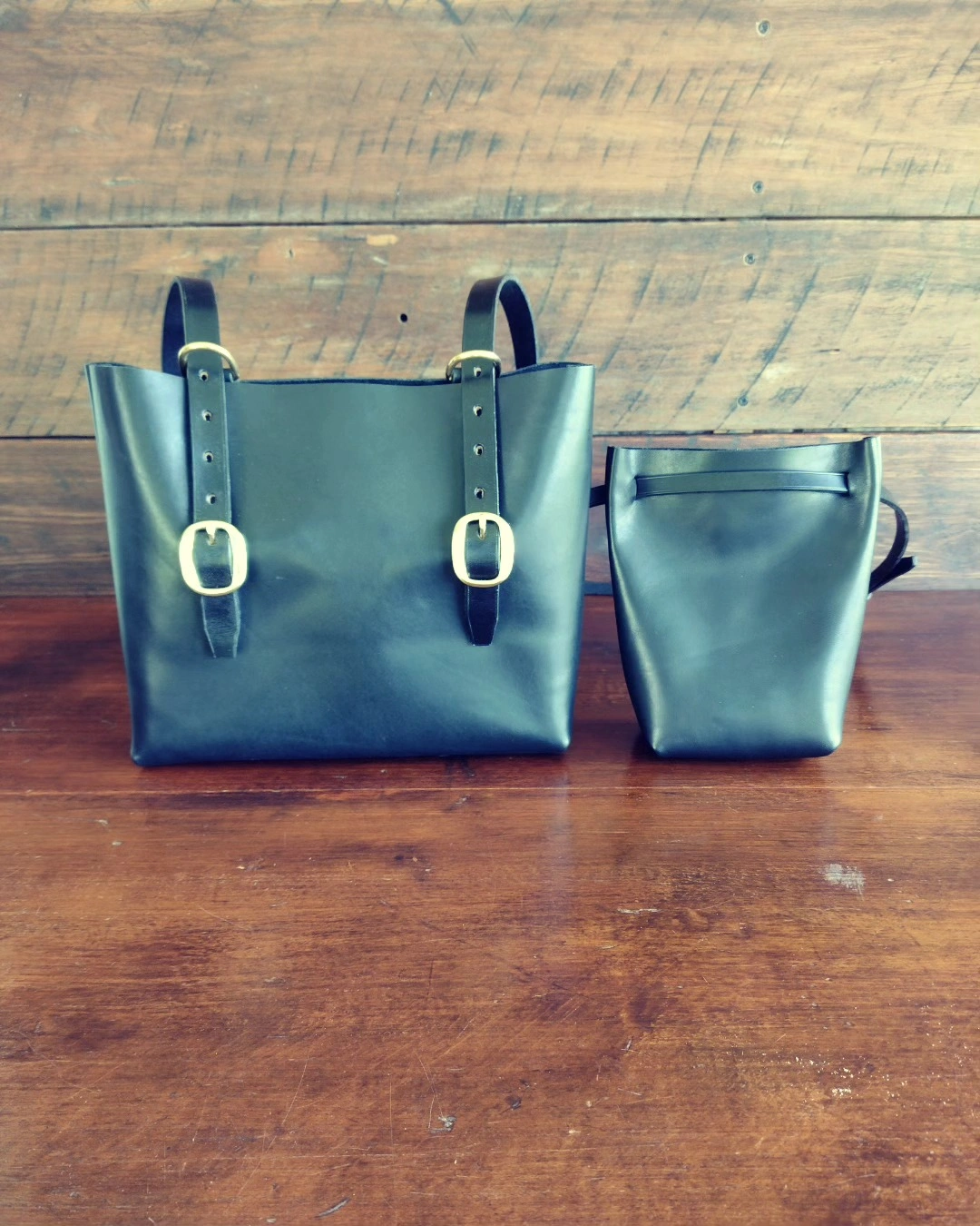 LEATHER-BAGS-MADE-IN-AUSTRALIA.jpg
