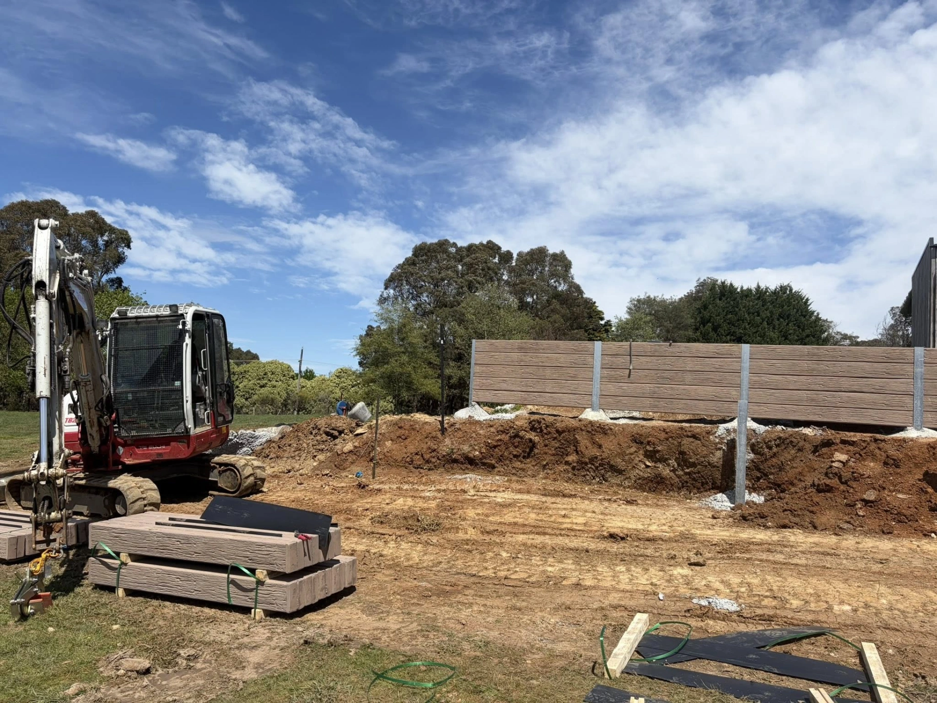 Retaining Wall.jpg