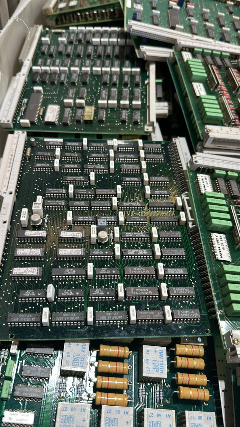 Mixed metals (3).jpeg