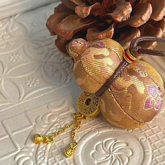 cala_necklace.jpg