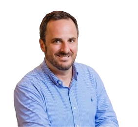 Dan Bognar Headshot - Small.png