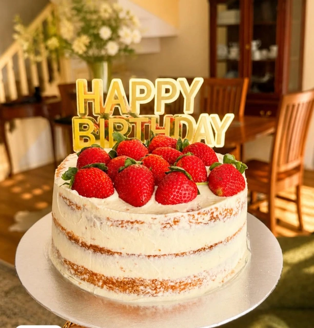 Birthday Cake.png